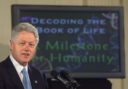Former US President Bill Clinton introduces the launch of the Human Genome Project in June 2000.