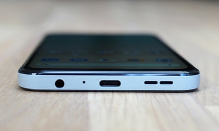 The USB-C and headphone ports of the Nokia G22.