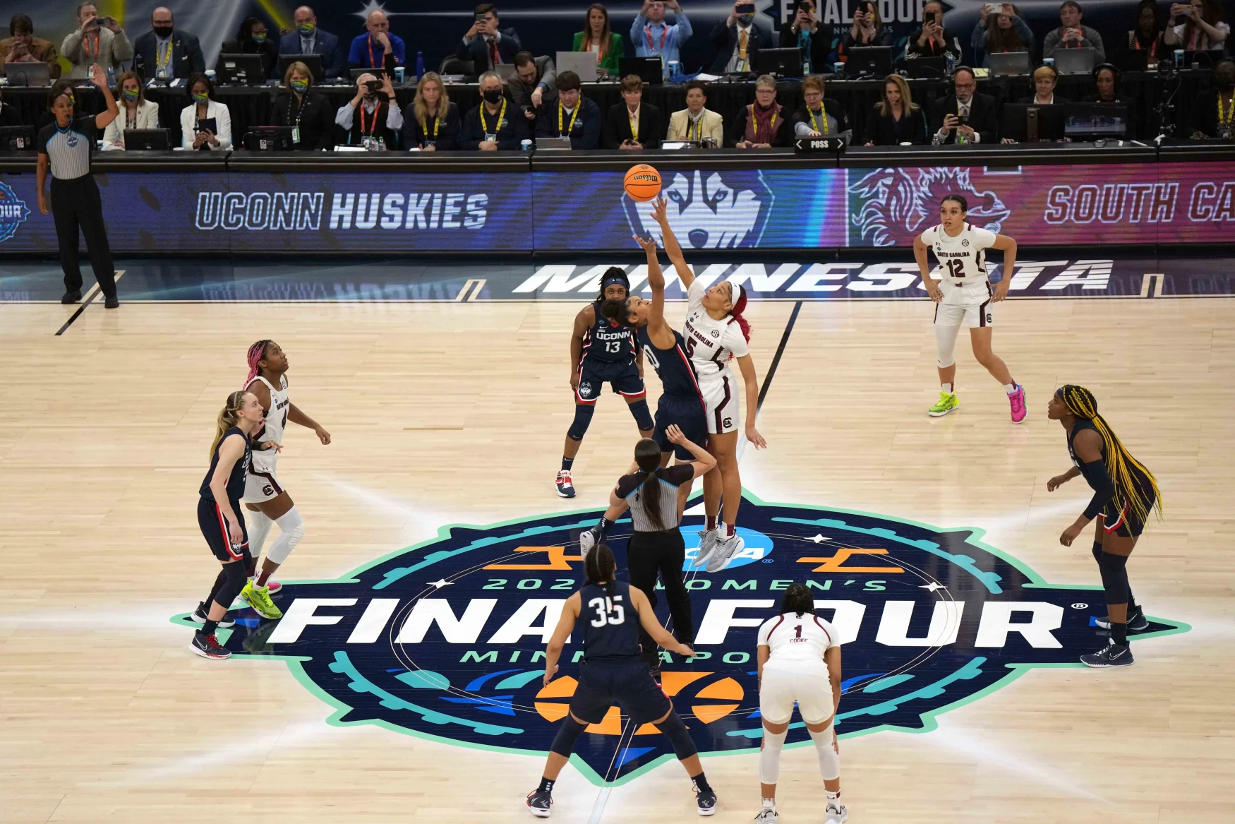 April 3, 2022;  Minneapolis, MN, USA;  A general view of the opening game between UConn Huskies forward Olivia Nelson-Ododa (20) and South Carolina Gamecocks forward Victaria Saxton (5) in the Final Four NCAA Tournament Championship game in women's college basketball at Target Center.  South Carolina defeated UConn 64-49.  Mandatory Credit: Kirby Lee-USA TODAY Sports