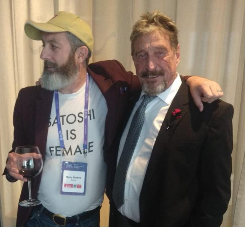 Monty y John McAfee